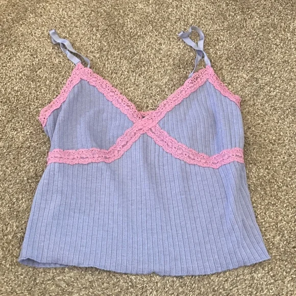 Wild Fable Lavender Top with Pink Lace - Picture 1 of 4